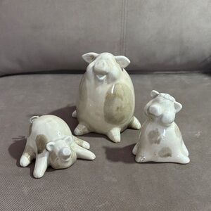 Ceramic Pig Figurine Set - Cream and Brown